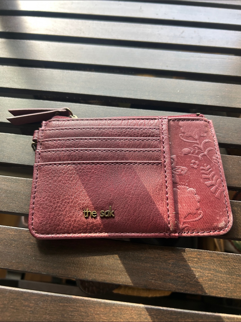 the Sak Iris Card Wallet